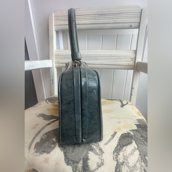 Verdi 1960s Gray Leather Vinyl Hand Bag - Picture 4 of 8